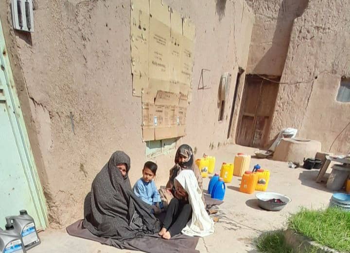 Immediate Support Needed for Struggling Mother and Children