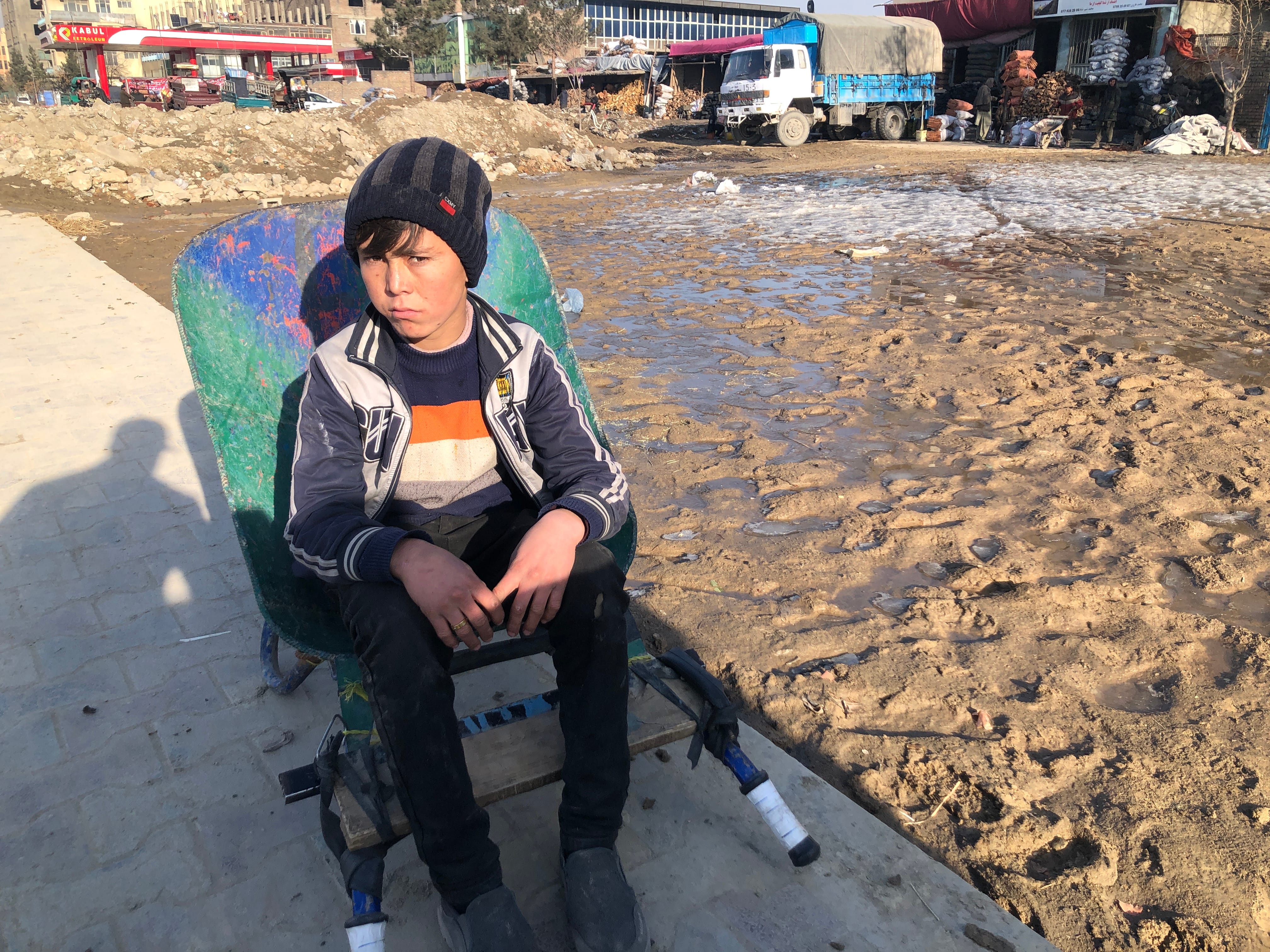 Support  Naqeeb Gulami and his Family