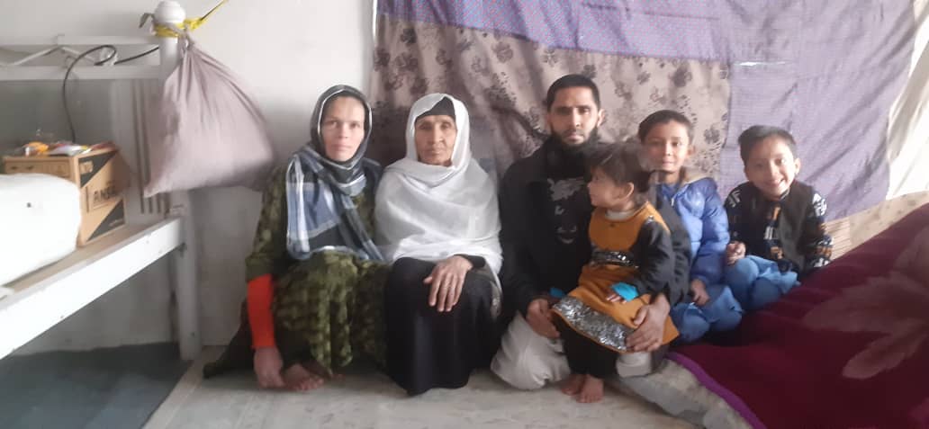 Support the family and the sick woman