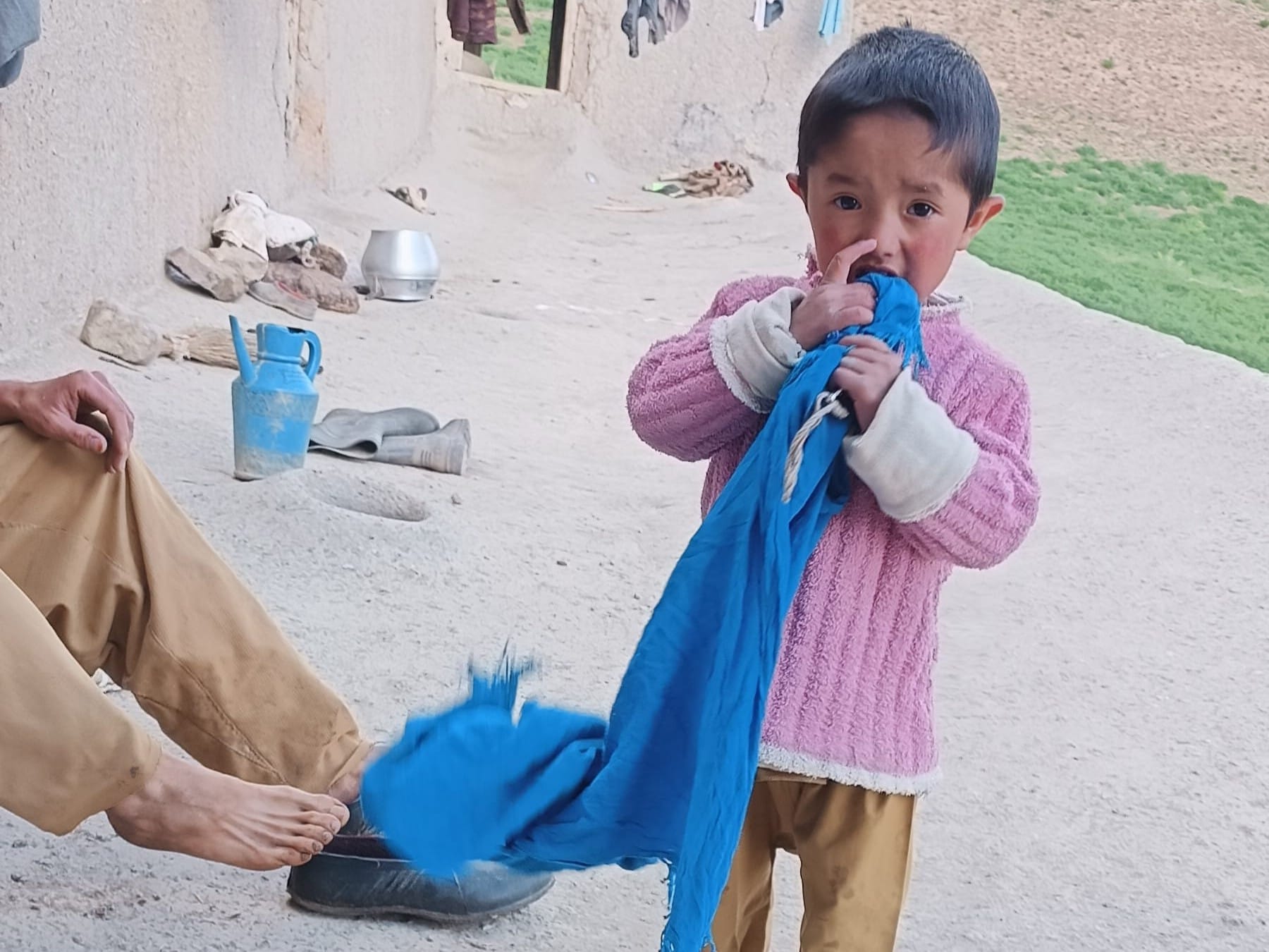 Urgent Help Needed for a Family of 11 in Kabul