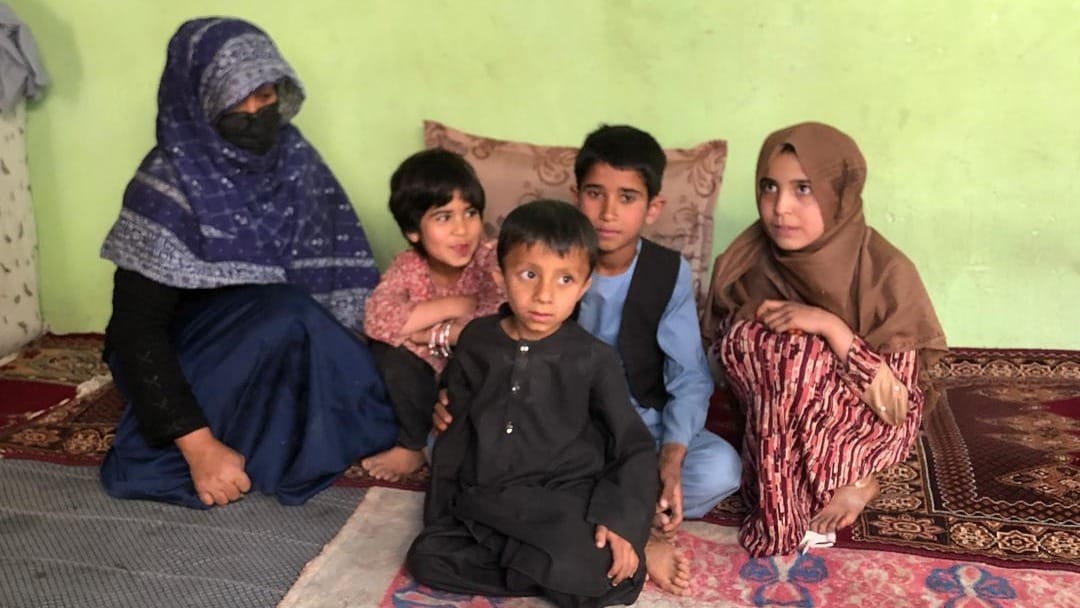 A Mother’s Fight, Four Lives in Her Hands 1