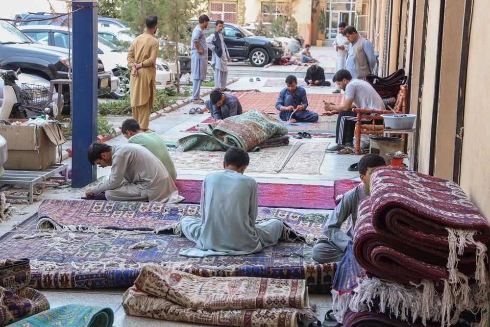 Qarqin Carpet Rugs 3