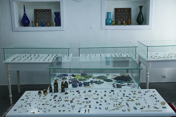 Afghan Emerald Jewelry 6