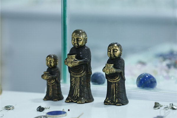 Afghan Emerald Jewelry 8