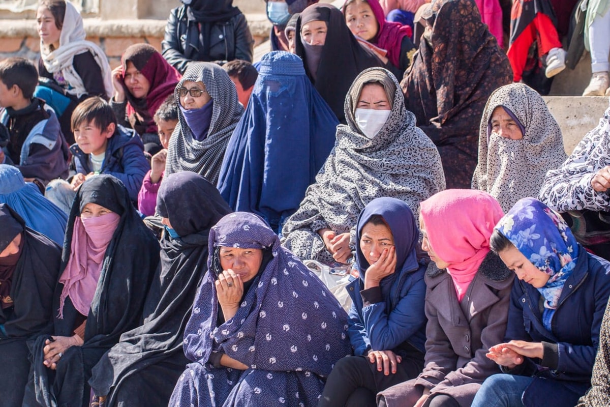 Rise to Care: Afghan Women for Afghan Women
