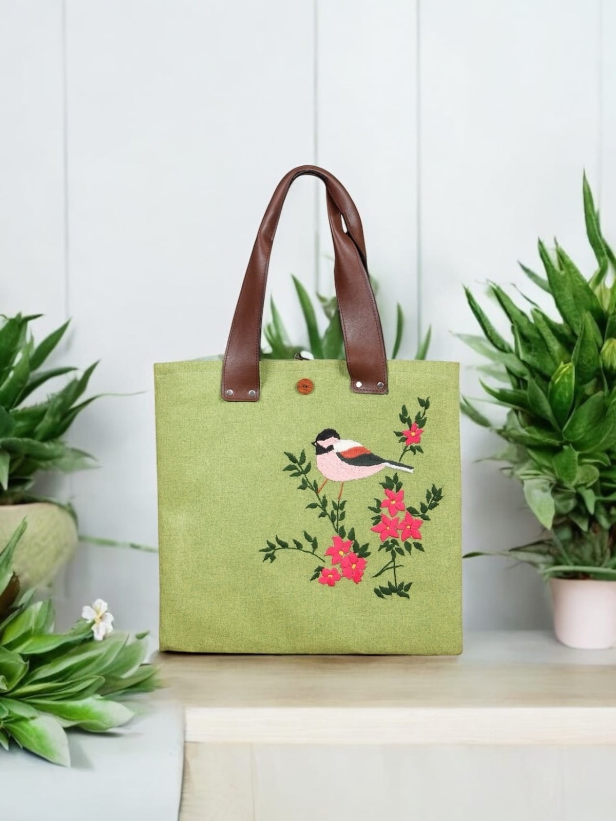 Nature’s Melody Tote, bird and flowers 4