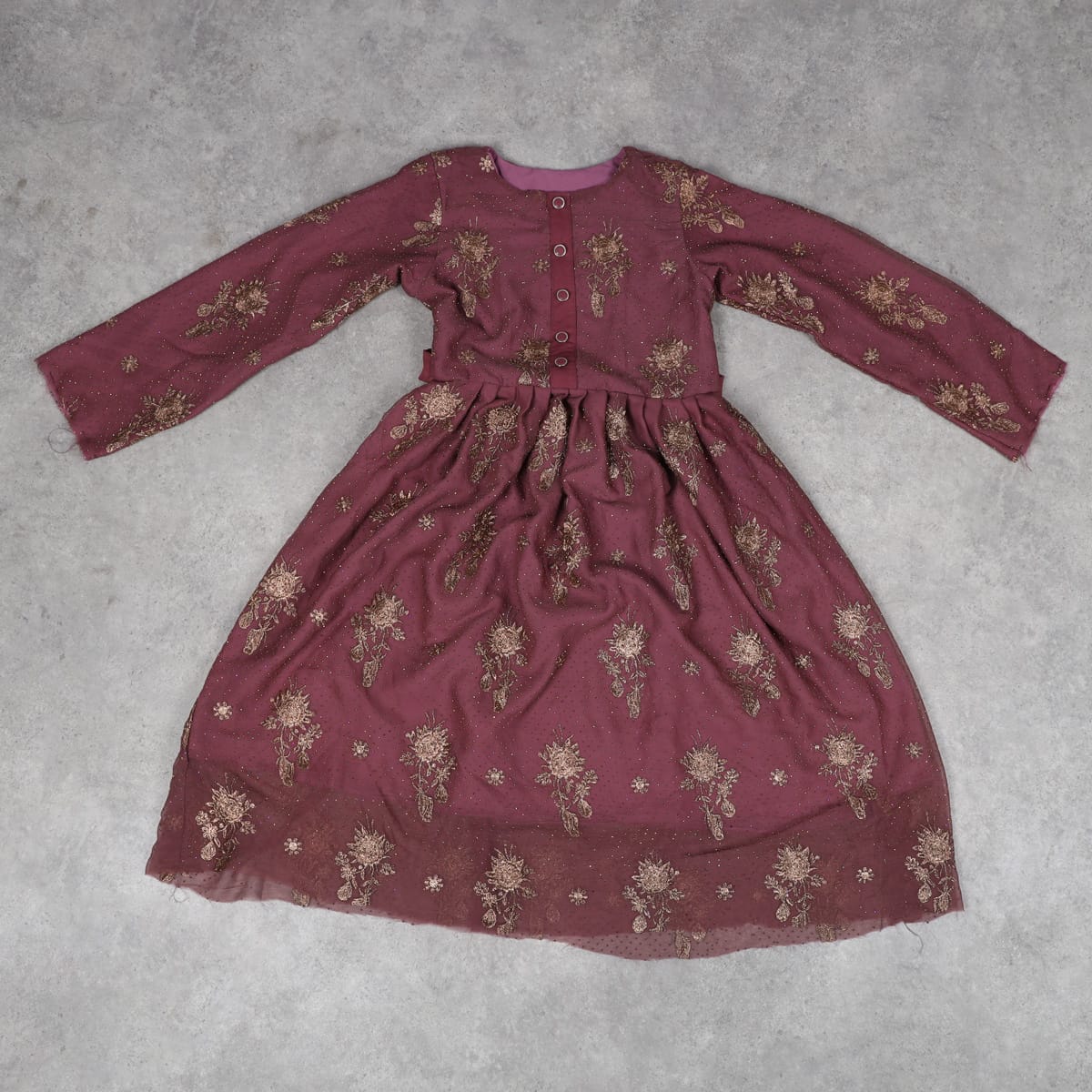 Traditional Afghan Women’s Dress 1