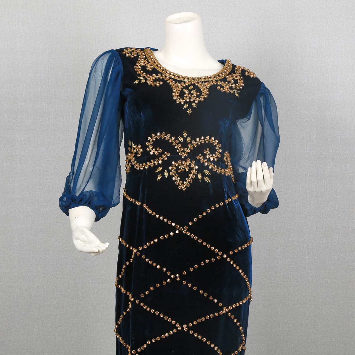 Handmade Afghan Guldozi Dress 1