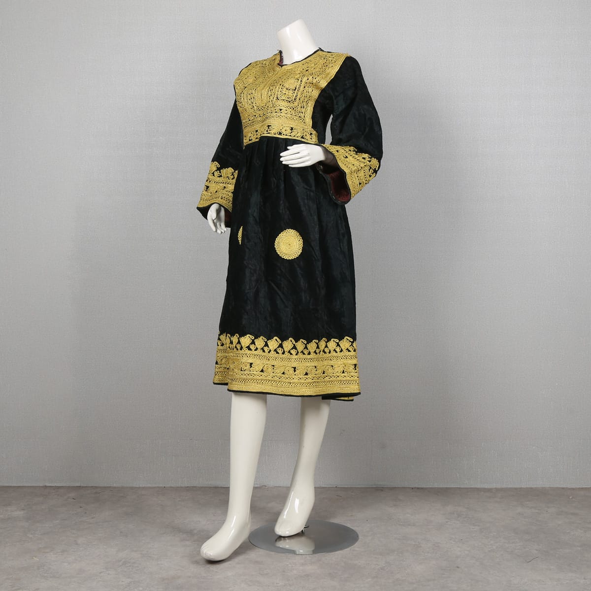Black Embroidered Dress Gandi Afghami 2