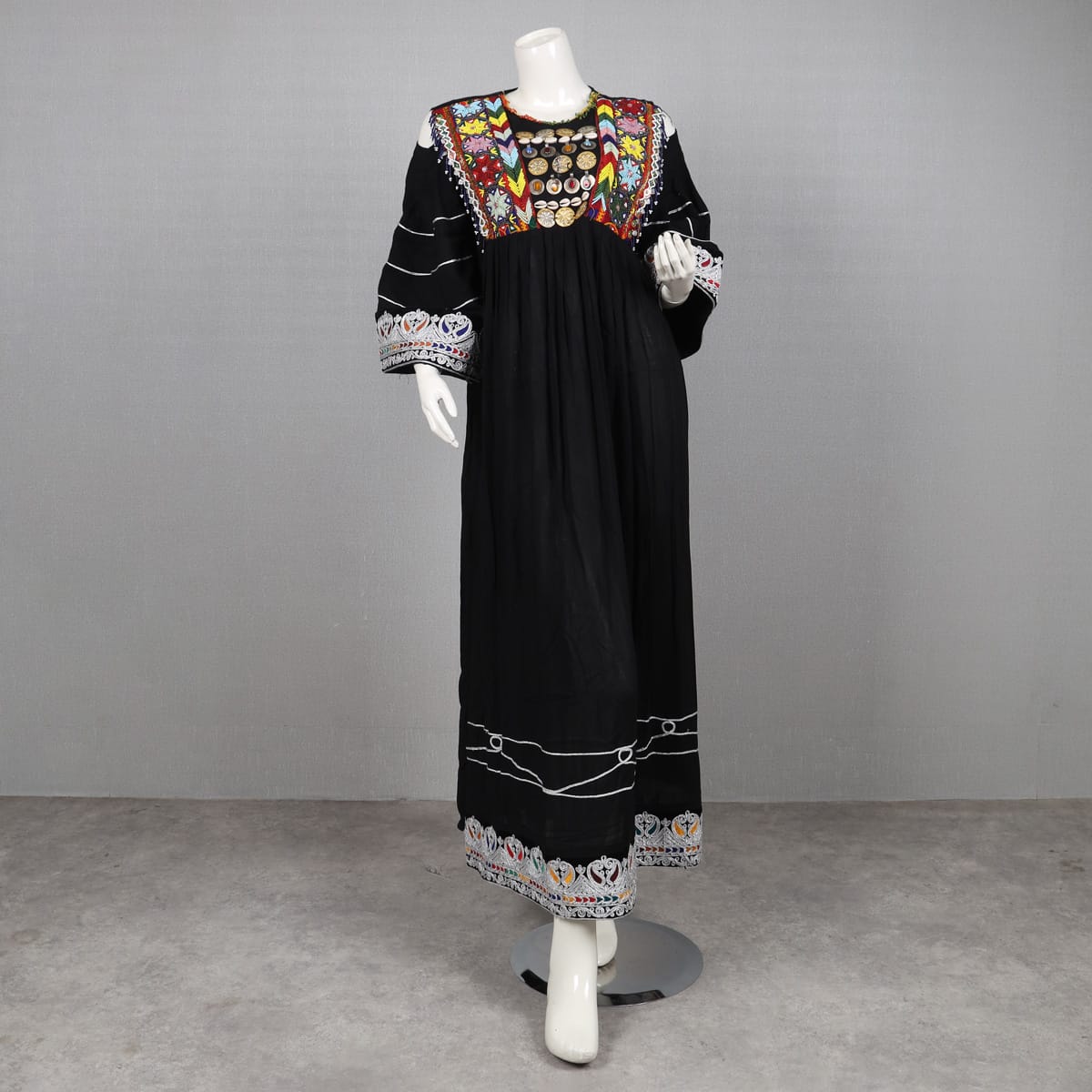 Black Embroidered Long Dress 4