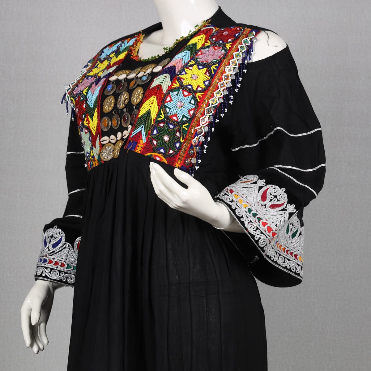 Black Embroidered Long Dress 3