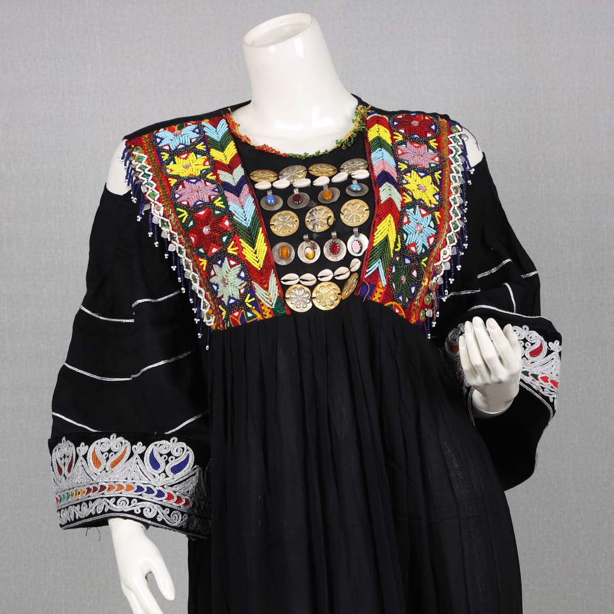 Black Embroidered Long Dress 2