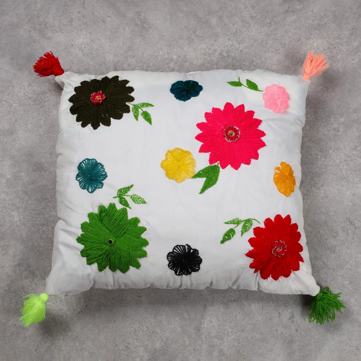 Floral Bliss Pillow 2
