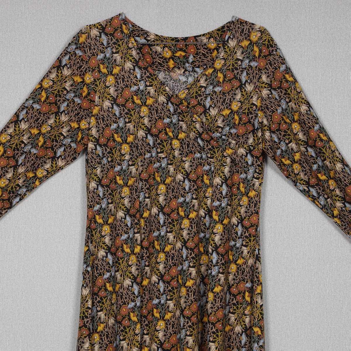 Vintage-Inspired Floral Print A-Line Dress 1