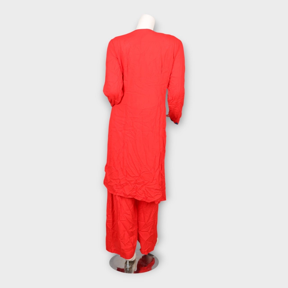 Minimal Red Traditional Afghan Dress 2