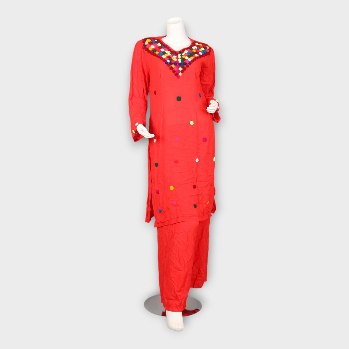 Minimal Red Traditional Afghan Dress 4