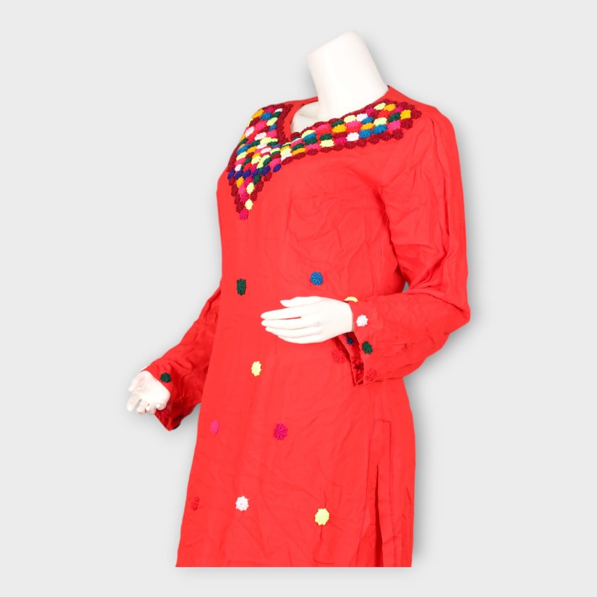 Minimal Red Traditional Afghan Dress 1