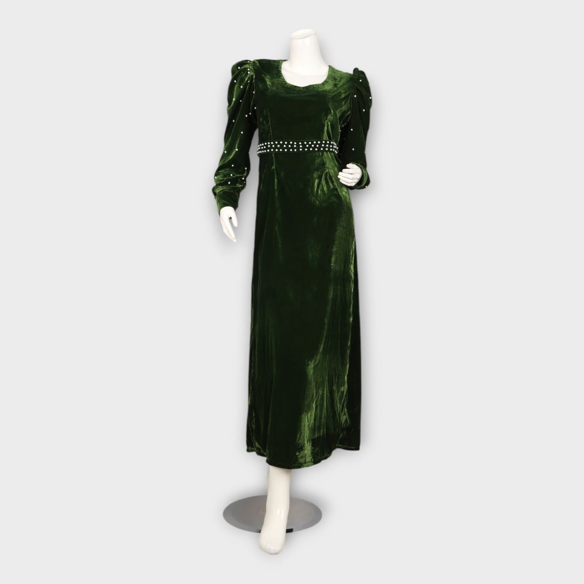 Dark Green Velvet Maxi Dress with Pearl-Studded Sleeves and Belt 4