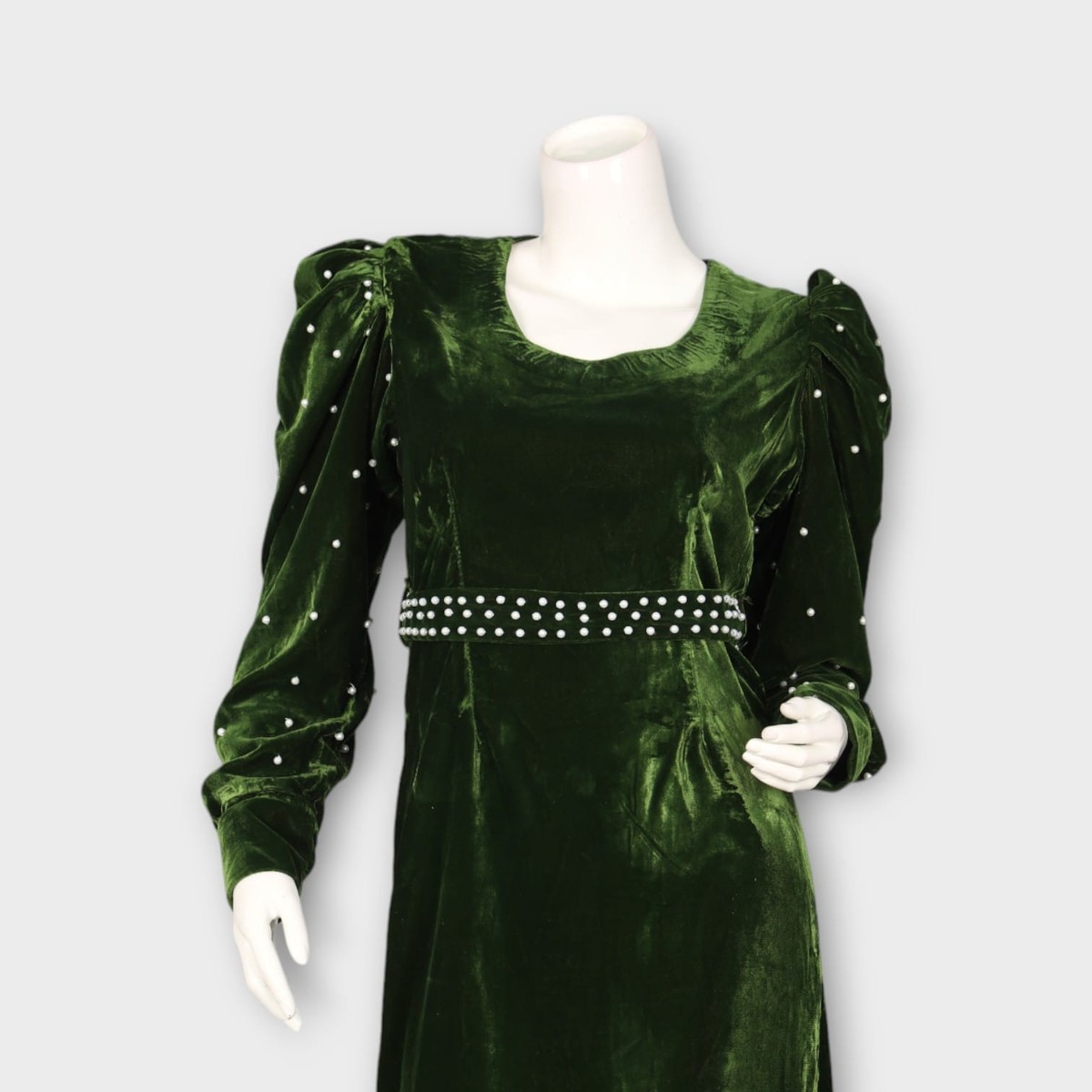 Dark Green Velvet Maxi Dress with Pearl-Studded Sleeves and Belt 1