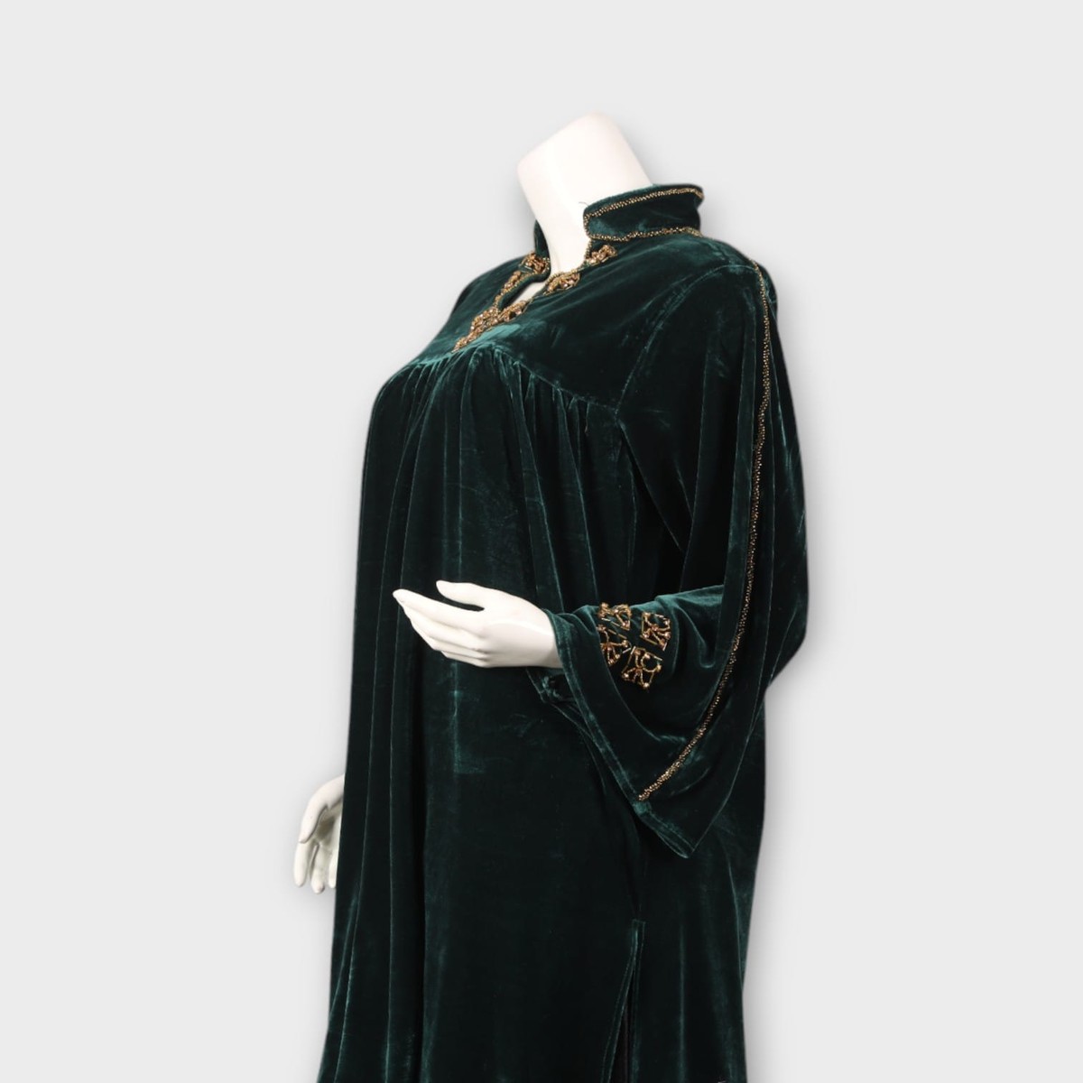 Emerald Velvet Afghani Embroidered Two-Piece Set 3
