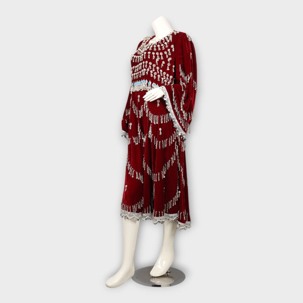Embroidered Velvet Afghani Dress – Maroon Elegance 5