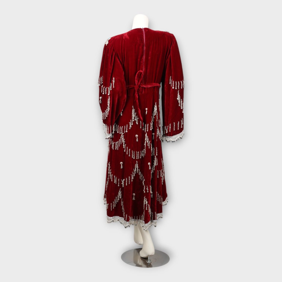 Embroidered Velvet Afghani Dress – Maroon Elegance 2