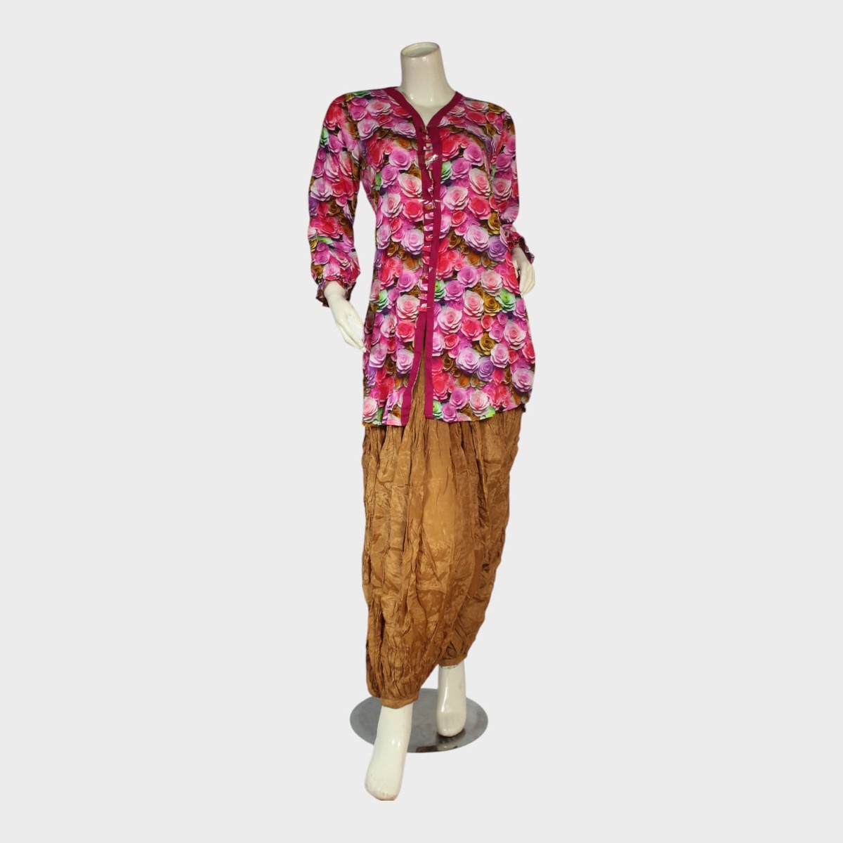 Rose Garden Print Top with Crinkle Patloon Set 3