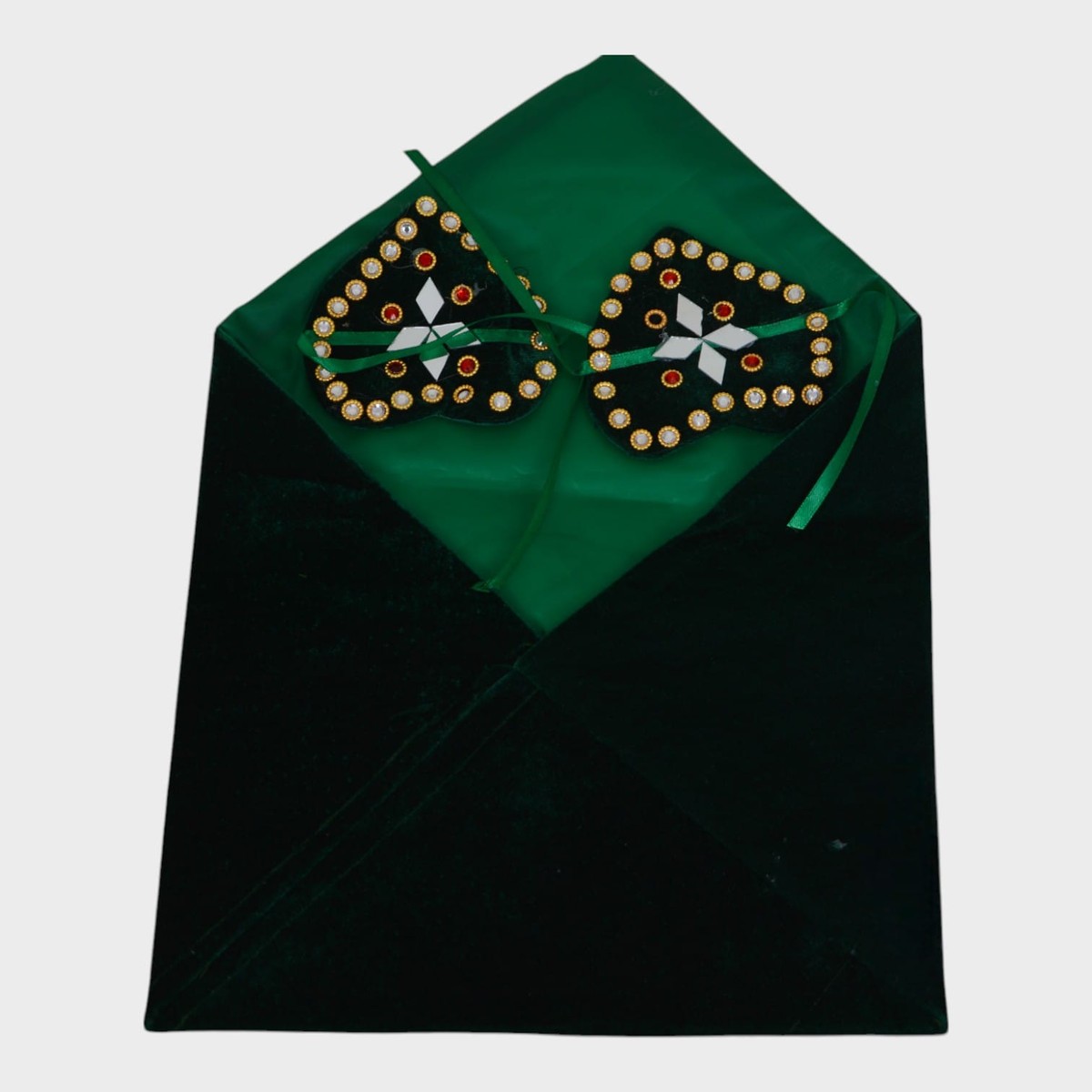 Traditional Afghani Velvet Holy Quran Covering Set with Mirror and Bead Embellishments 3