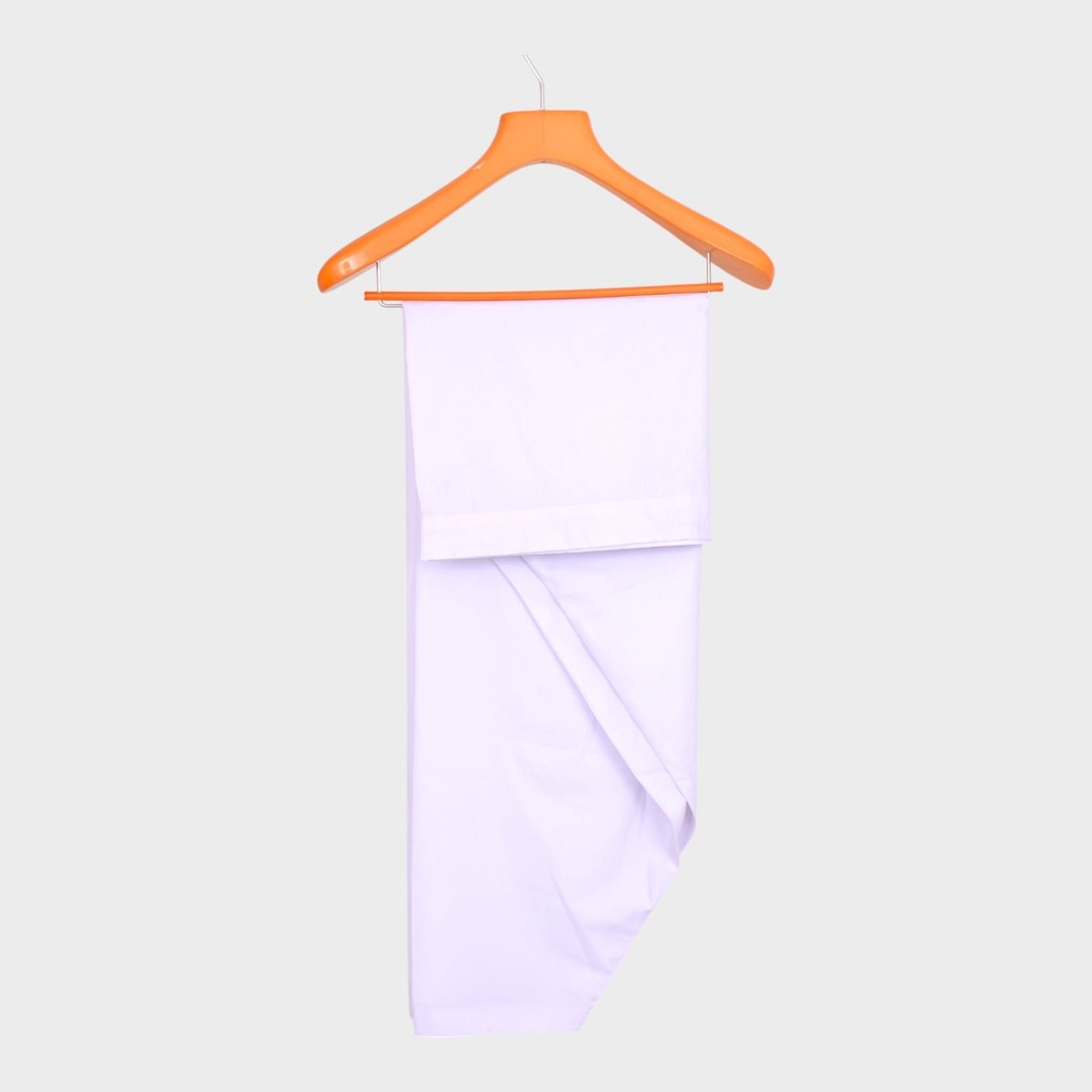 Men's White Embroidered Kurta, Pehrahan tunban 1