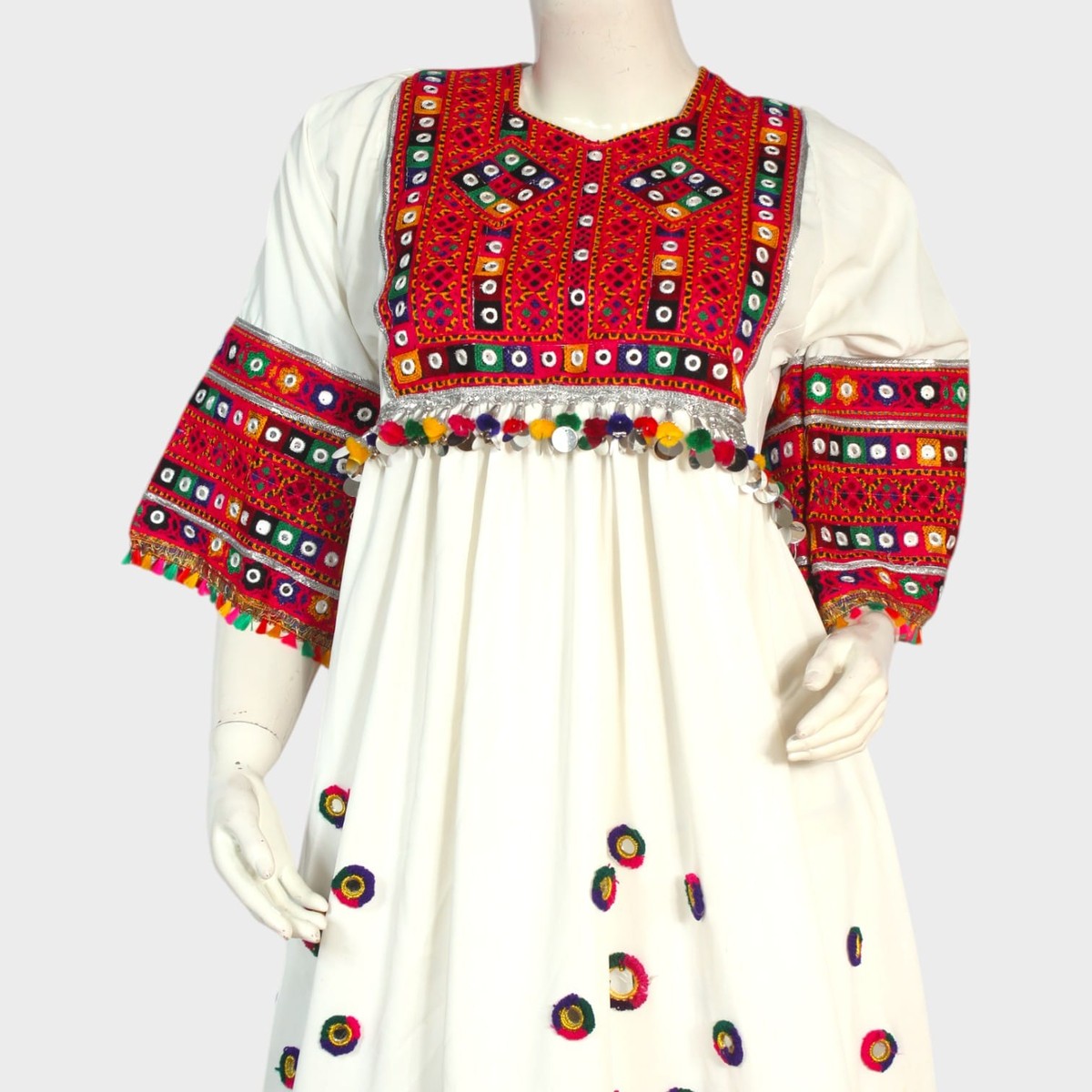 Kohistani Charm – White Mirror Embroidered Dress Set 3