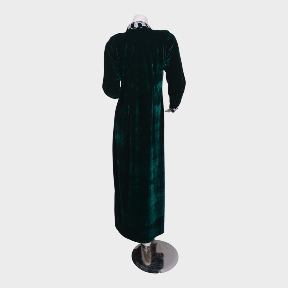 Emerald Echo Velvet Dress 2