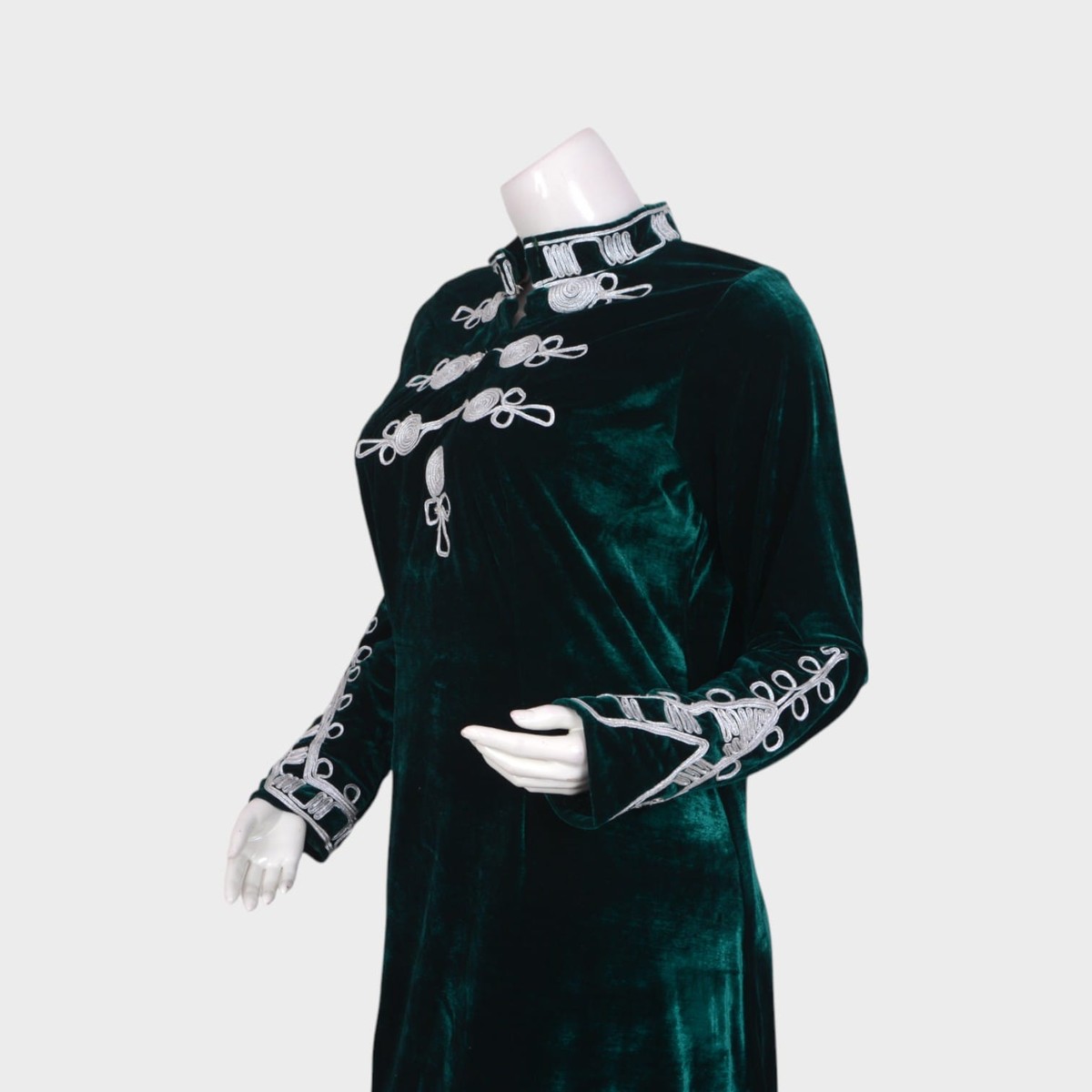 Emerald Echo Velvet Dress 1