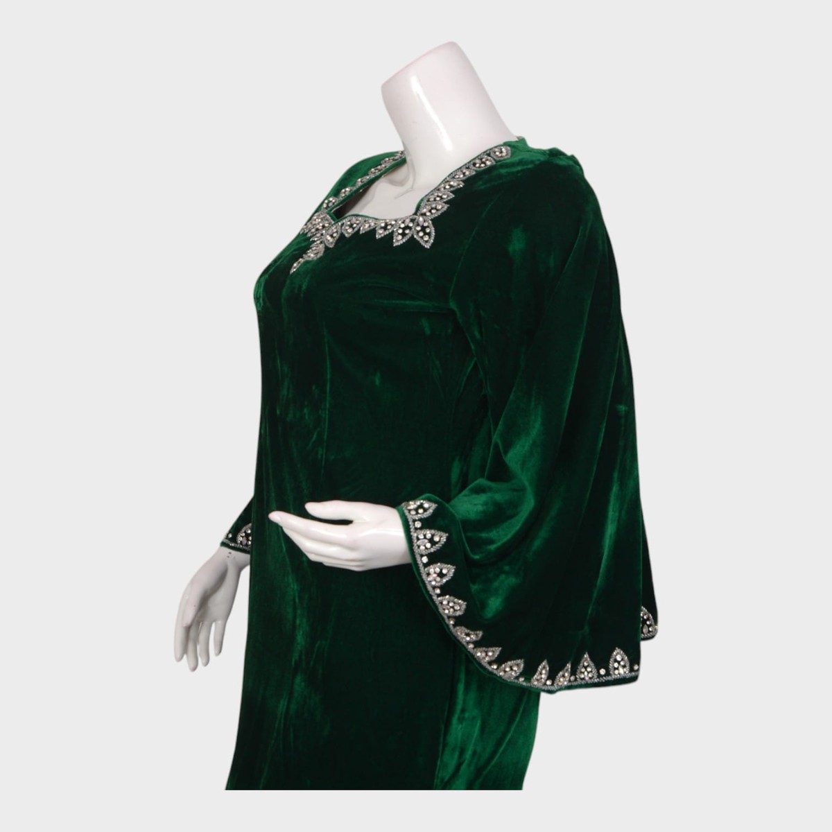 Emerald Elegance Velvet Gown 1
