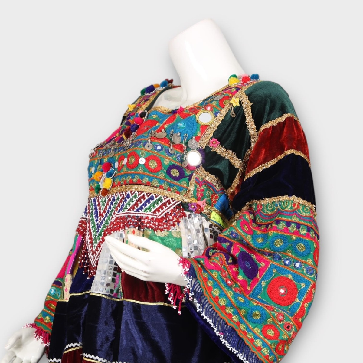Kuchi dress for women 5
