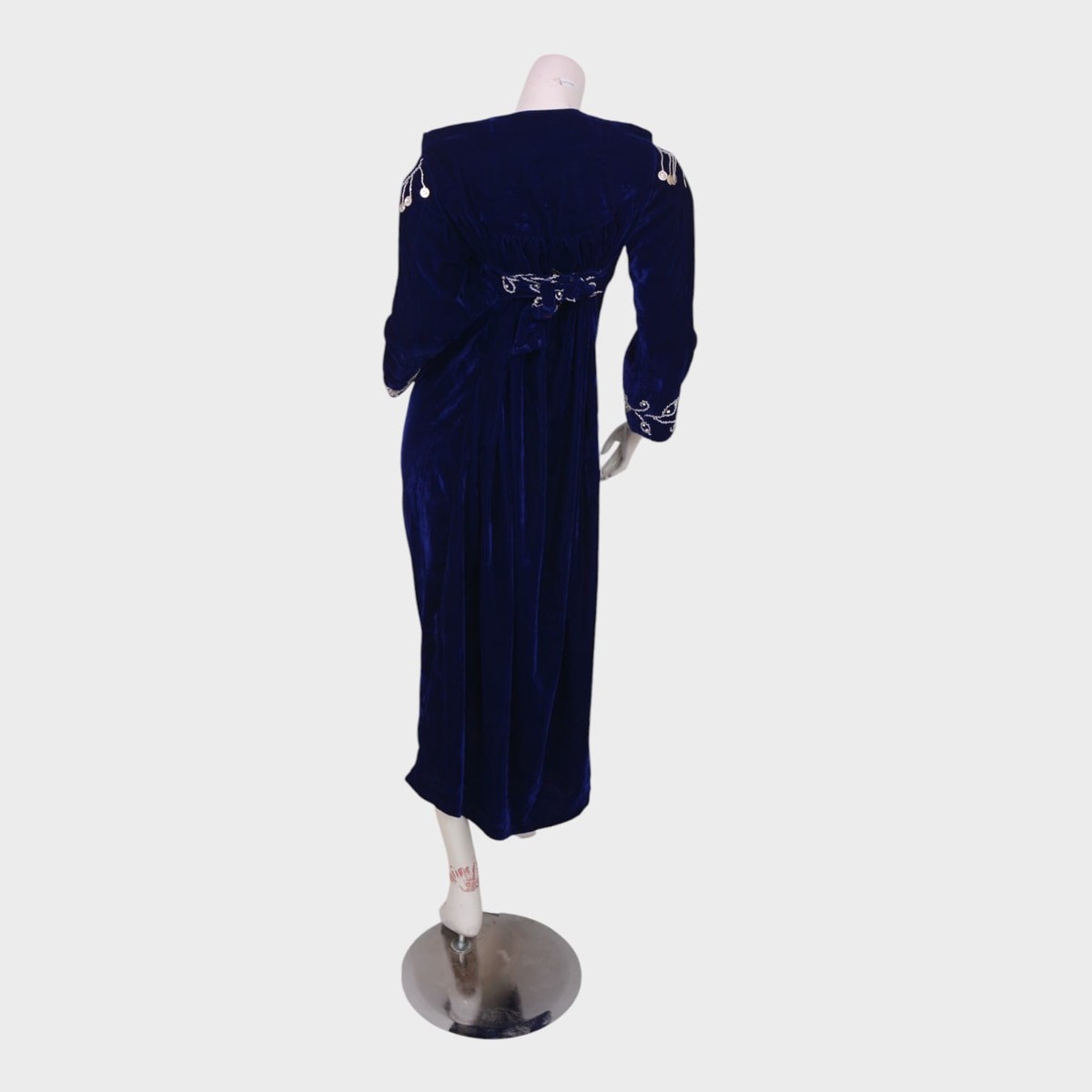 Niloofar Midnight Velvet Dress 2