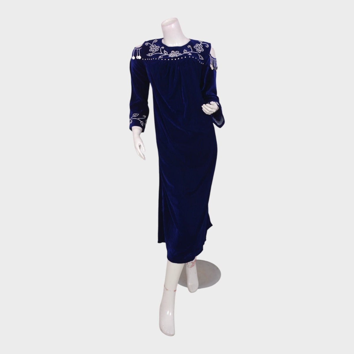 Niloofar Midnight Velvet Dress 4