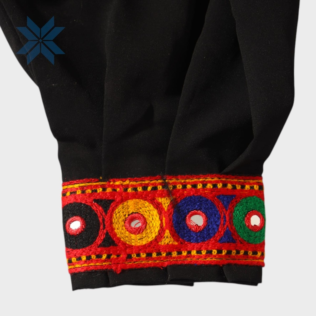 Laili Balochi Dress – Mirror Embroidered Set 4