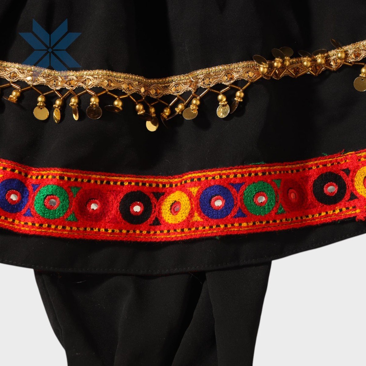 Laili Balochi Dress – Mirror Embroidered Set 2