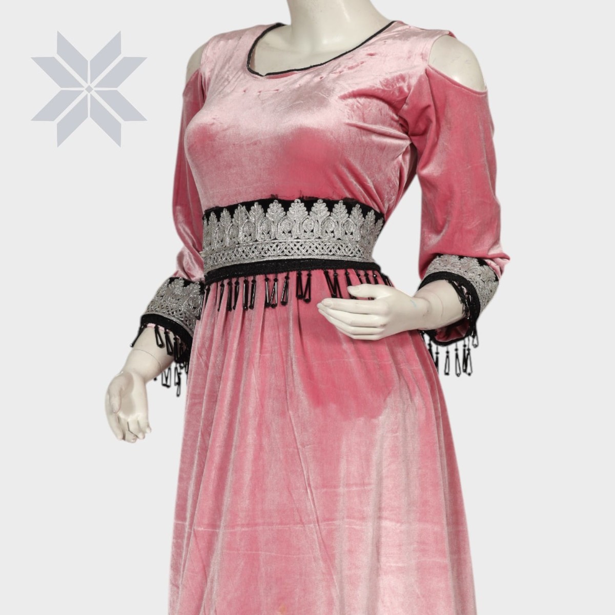 Layla Velvet Glam Set – Pink with Black Fringe Edition 3