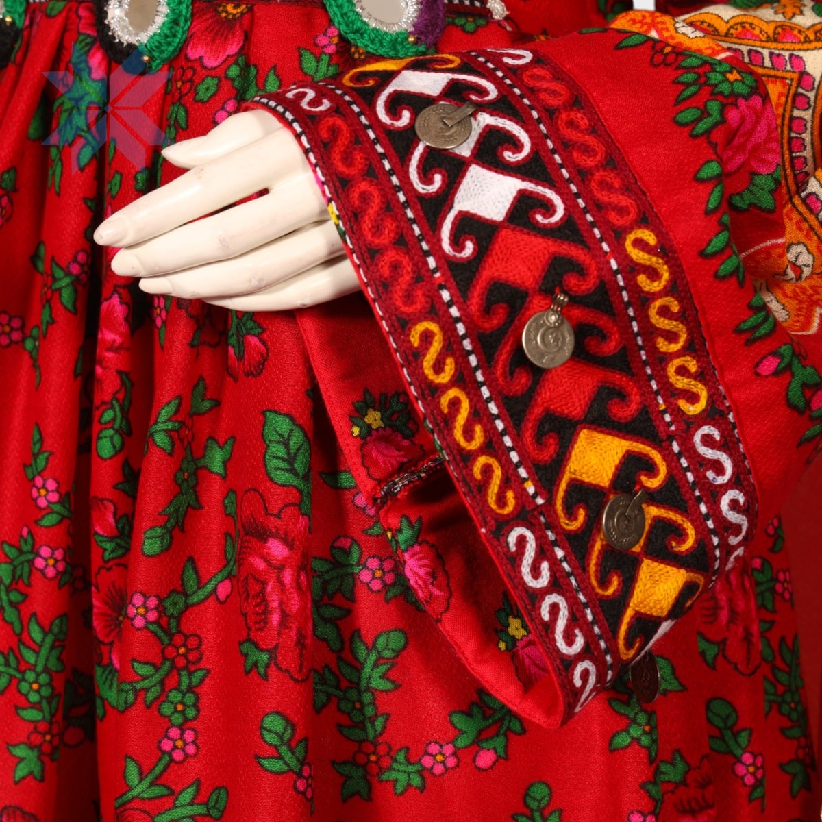 Red Floral Embroidered Traditional Afghani Dress 3