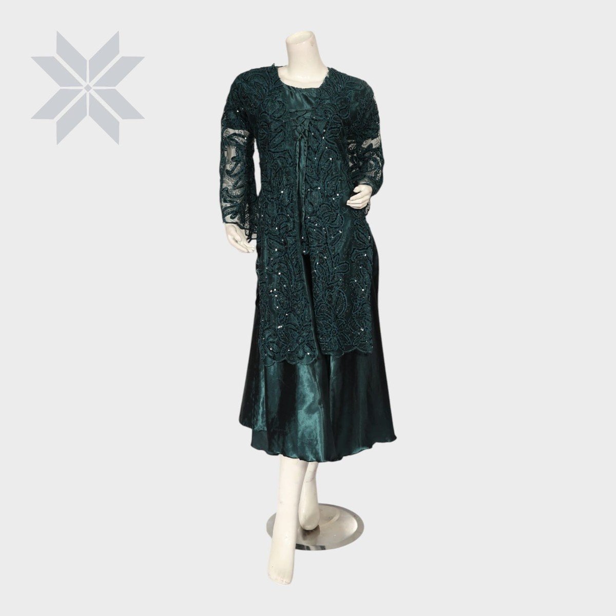 Emerald Radiance Formal Gown Set 4