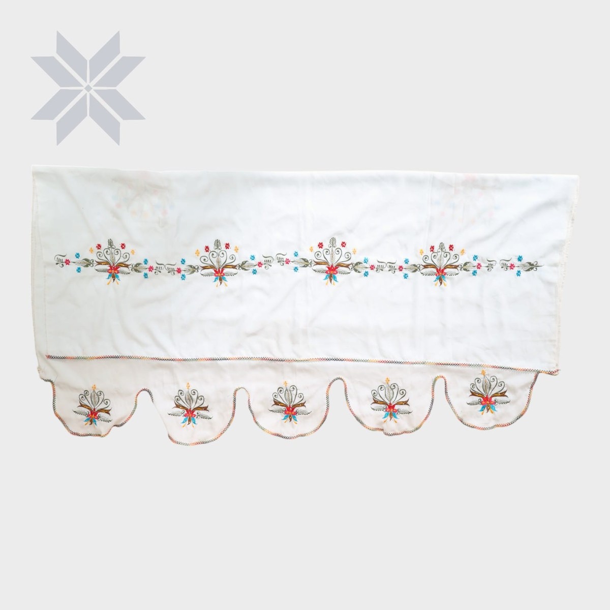 Floral Crown Embroidered Valance 1