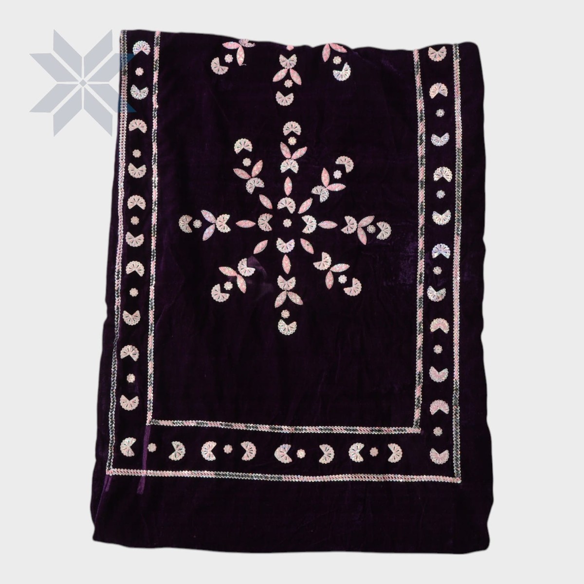 Velvet Bloom Embroidered Pillow and Sheet Set 3