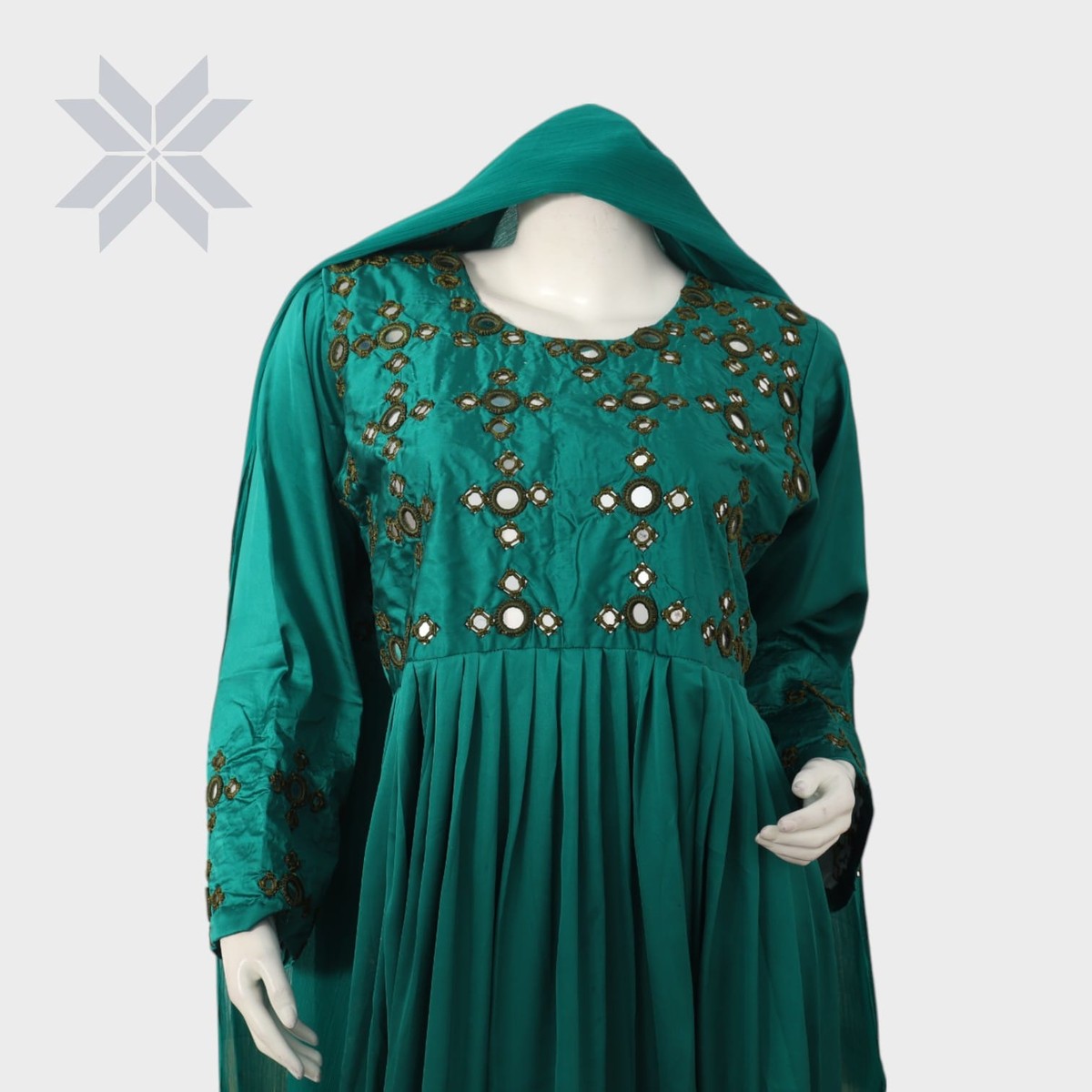 Sabz Sitara Mirror Dress Set 2