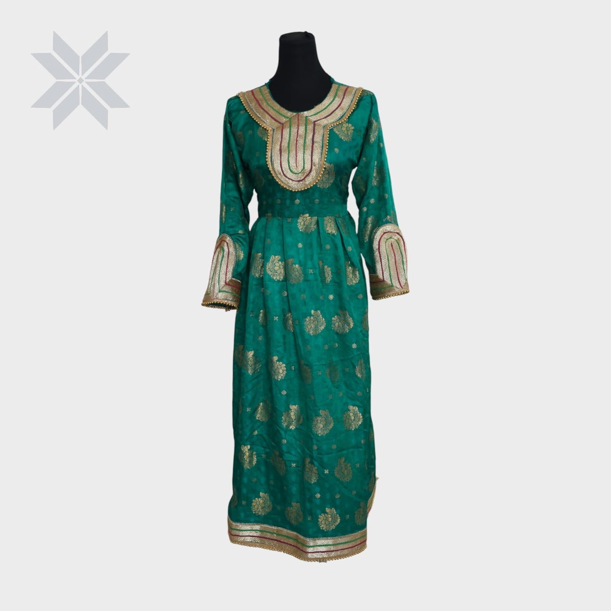 Sabz Gulbahar Traditional Dress 1