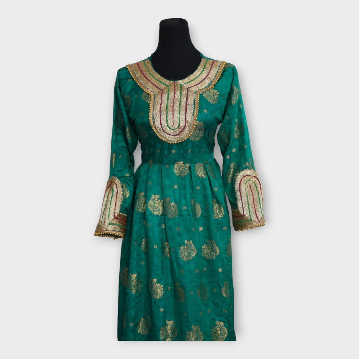 Sabz Gulbahar Traditional Dress 2