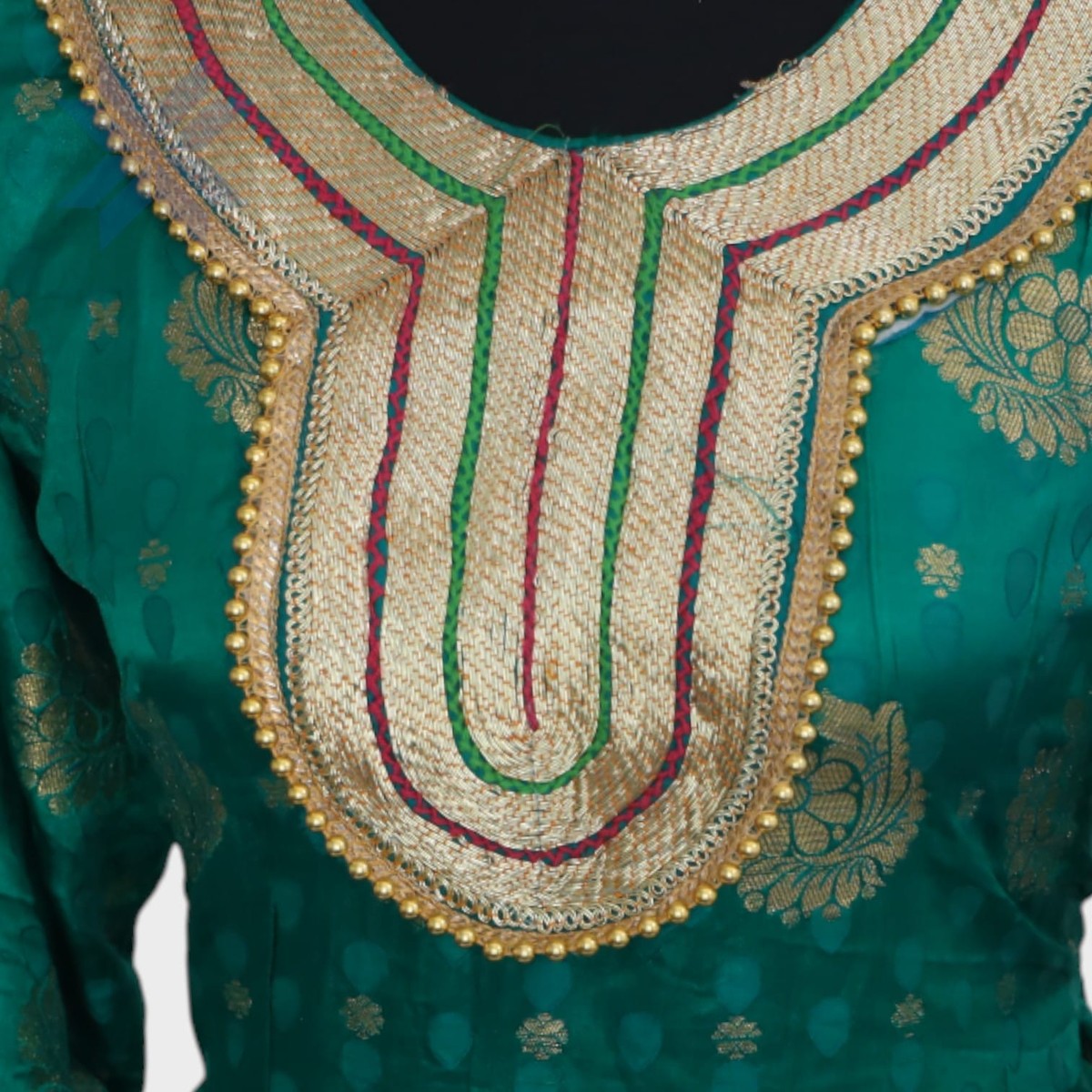 Sabz Gulbahar Traditional Dress 3