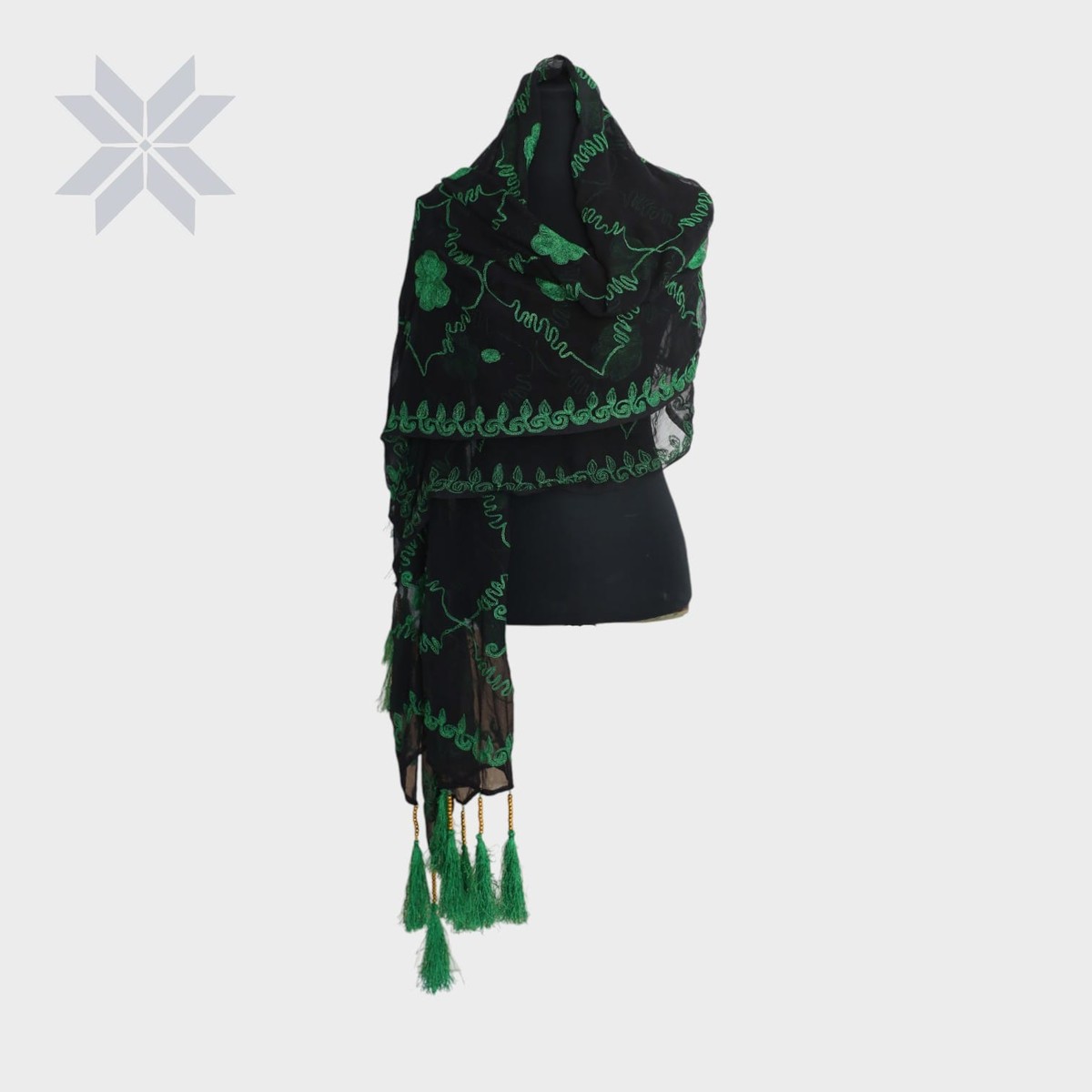 Sabza Gul Embroidered Scarf 4