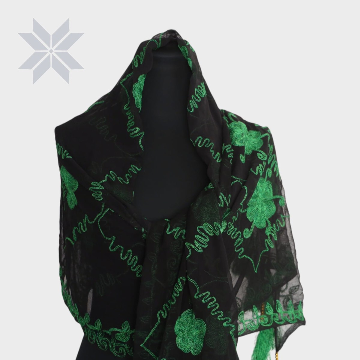Sabza Gul Embroidered Scarf 3
