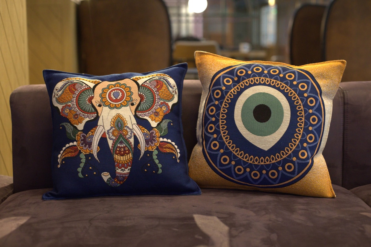 2 pcs Cushion Cover Turkish Pillow Cover 3
